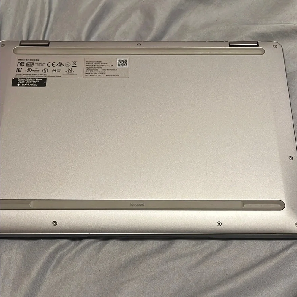 Lenovo Silver Laptop Sleek Design Chromebook